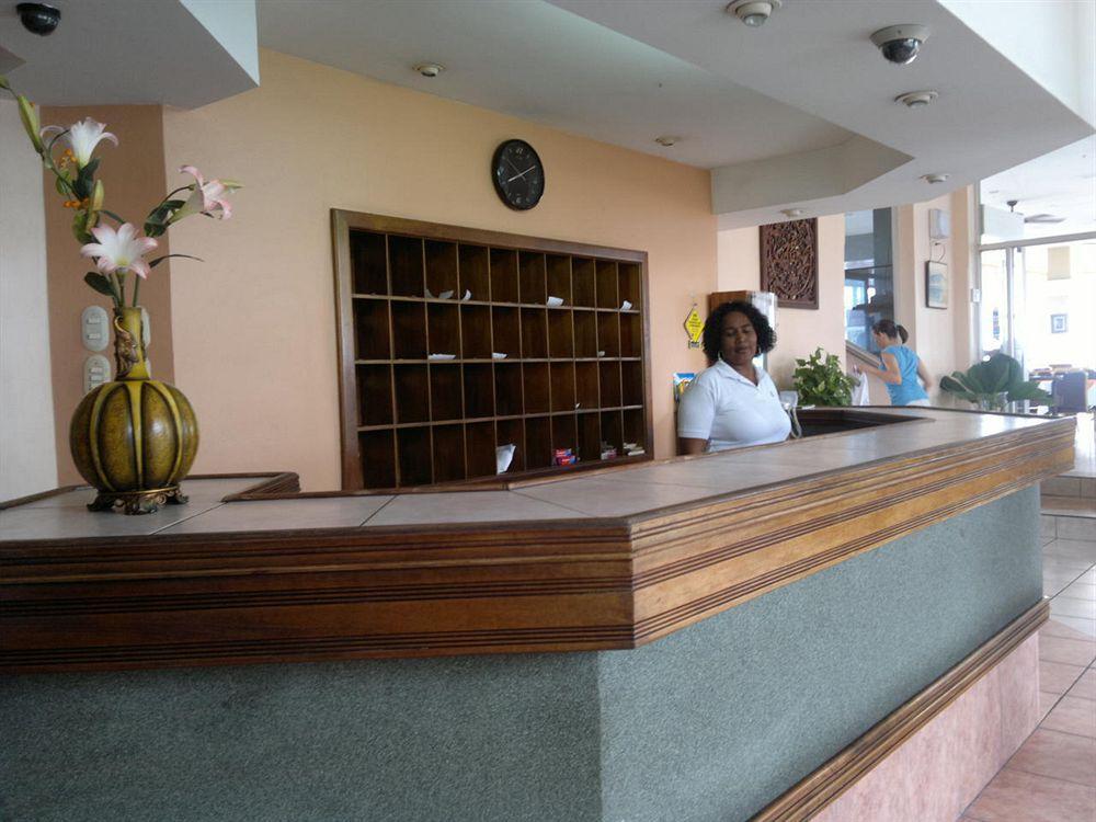 Park Hotel Puerto Limon Kültér fotó