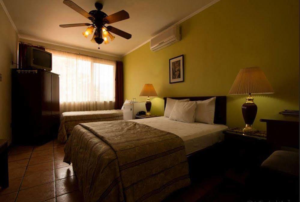 Park Hotel Puerto Limon Kültér fotó